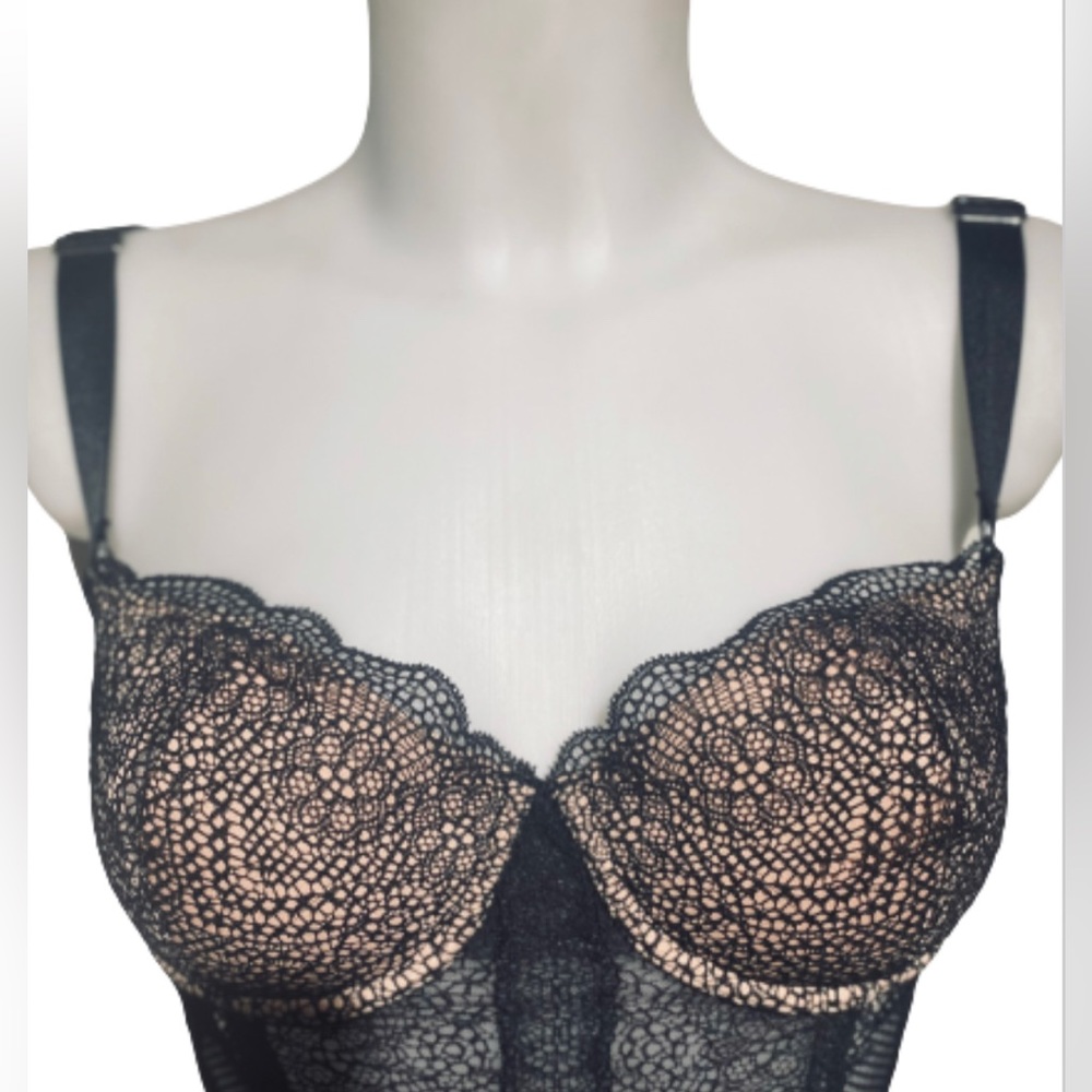 Victoria Secret Lingerie Bustier Corset Teddy Garter Straps Lace Black 34C - Picture 3 of 11